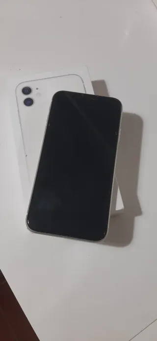 iPhone 11 Blanco 64G