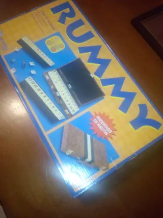Juego Rummy Vintage Maletín