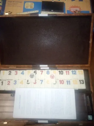 Juego Rummy Vintage Maletín