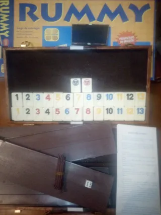 Juego Rummy Vintage Maletín