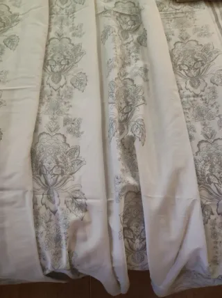 Cortinas semiopacas nuevas – 2 piezas