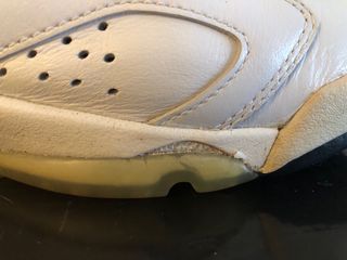 Jordan 6 Bulls varsity white red.