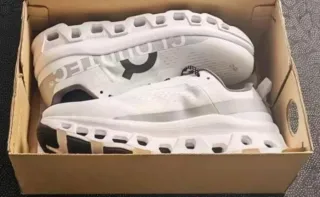 On Cloud Zapatillas Blancas talla 40 A Estrenar