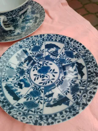 Set 3 Tazze da tè con piattini