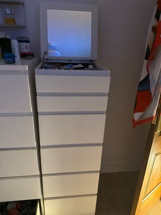 Mesa de comedor cristal y 4 sillas