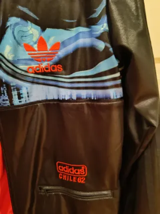 Chaqueta Adidas Chile 62 Negra Multicolor