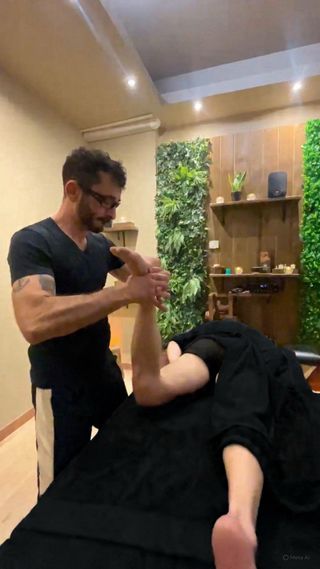 Masajista saludable - masaje deportivo