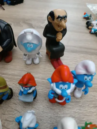 Lote de figuras de Los Pitufos