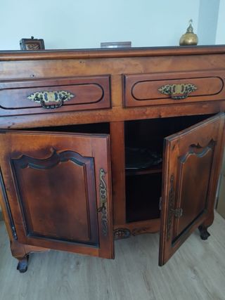 Taquillón antiguo madera