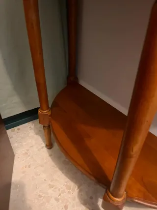 Mueble de entrada y espejo de madera