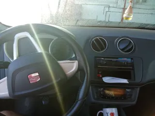 SEAT Ibiza 1.9tdi 2009 con pequeñas averias