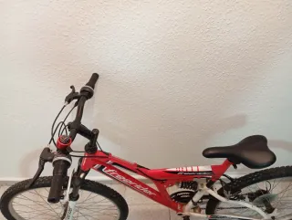 Bicicleta Freerider Roja