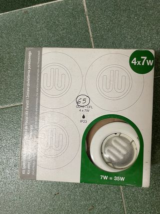 2 Kit de 4 Focos LED 7W GU10 CFL