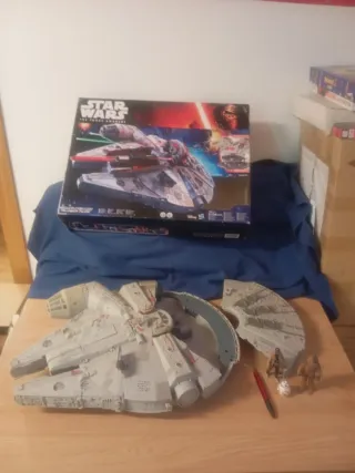 Star Wars Halcón Milenario The Force Awakens