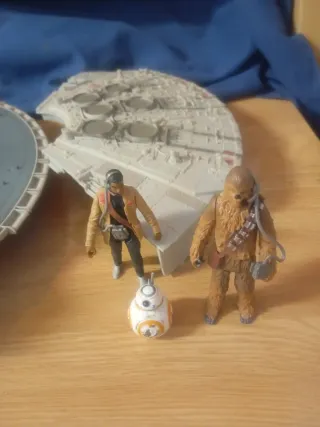 Star Wars Halcón Milenario The Force Awakens