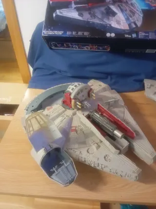 Star Wars Halcón Milenario The Force Awakens