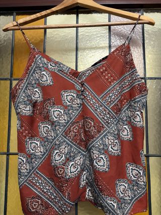 Camiseta tirantes Only estampada teja T.36