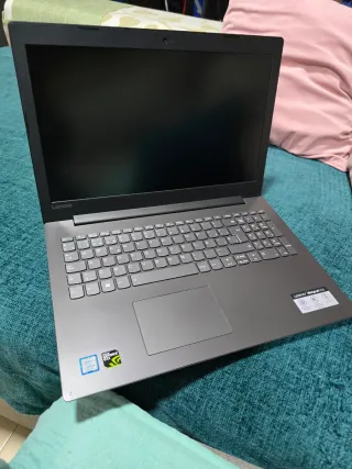 Portátil Lenovo Ideapad 330 Negro/Gris