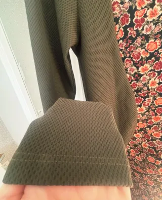 Vestido manga larga floral verde