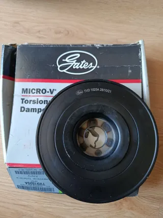 Polea cigüeñal Gates TVD1025A para PSA 1.4 HDI