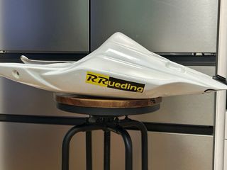 Colin Suzuki GSXR1000 K8 Fibra