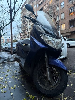 Suzuki Burgman 150 2004 64.800 km