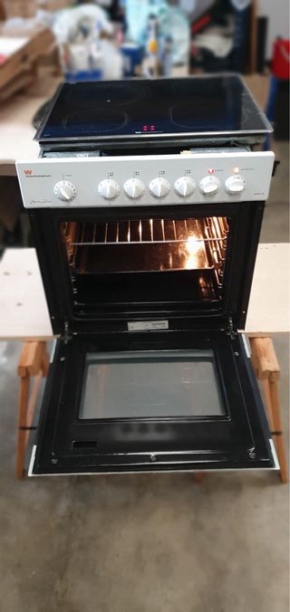 Horno con vitrocerámica