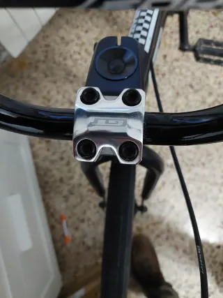 Bicicleta BMX Race Cruiser GT 24