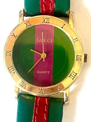 Reloj Gucci Verde y Rojo