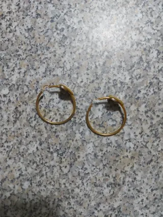 Bigiotteria varia dorata e rosso