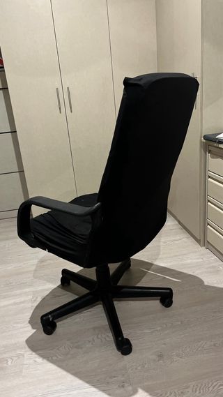 Mesa escritorio cristal y silla