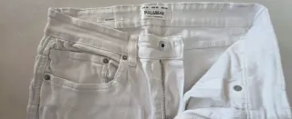 Vaqueros Pull & Bear blancos hombre Talla M