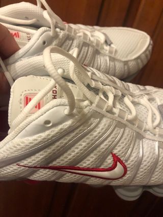 Zapatillas Nike Shox Unisex Blancas Rojas NUEVAS