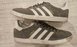 Adidas Gazelle gris y blanco