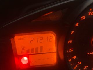 Suzuki GSR 600cc 98cv