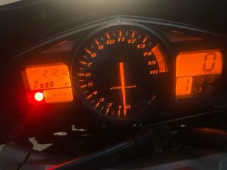 Suzuki GSR 600cc 98cv