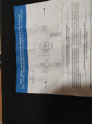 Regulador de presión de agua marca Genebre 2 PN25