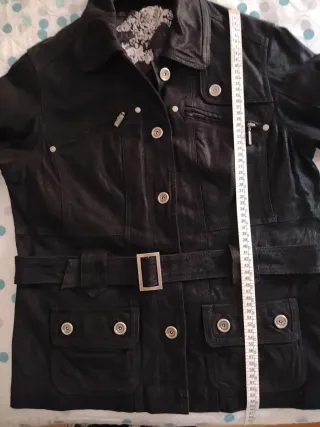 Chaqueta de ante negra nueva