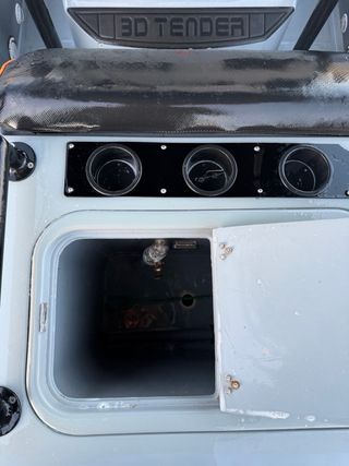 Barca semirrigida limited edition