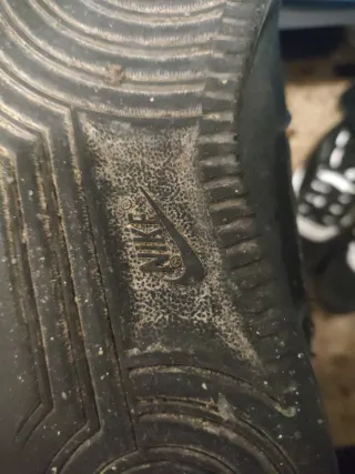 Nike Air Force 1 Negras Talla 42