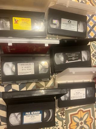 Lote 8 Películas VHS Disney y Clásicos