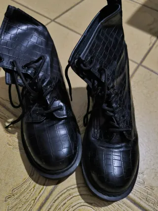 Stivaletti neri similpelle donna Tg 38