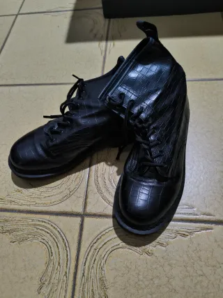 Stivaletti neri similpelle donna Tg 38