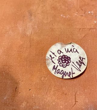 Cerámica artística mural firmada · Magret Vega ·