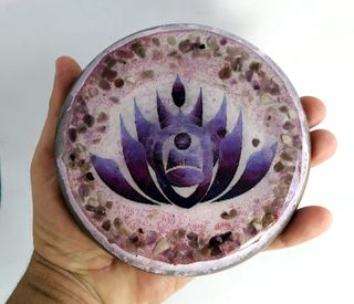 Plato Orgonita Flor de Loto Amatista
