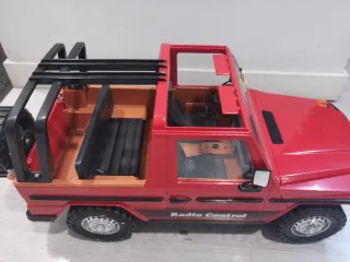 Coche teledirigido Mercedes 300-G Rico