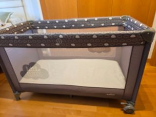 Cuna de viaje Olmitos con colchón