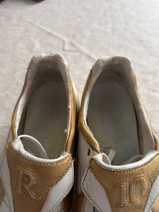 Nike Tiempo R10 Oro Blanco Talla 42