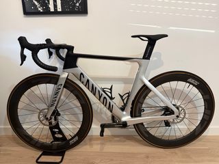 2024 Canyon Aeroad CF SLX 8 AXS bicicleta