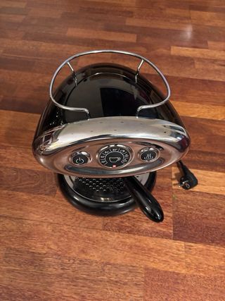 Cafetera Illy Iperespresso X7.1 Negra de Diseño